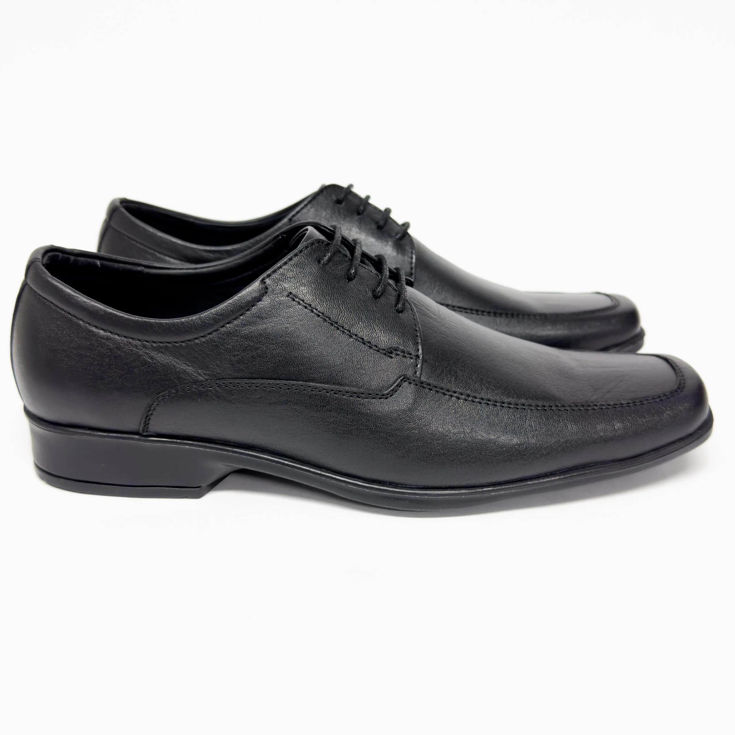 REFERENCIA 0034 ADMINISTRATIVO PARA CABALLERO - Imagen 4