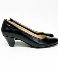 Alternative view of REFERENCIA 001 EJECUTIVO DAMA