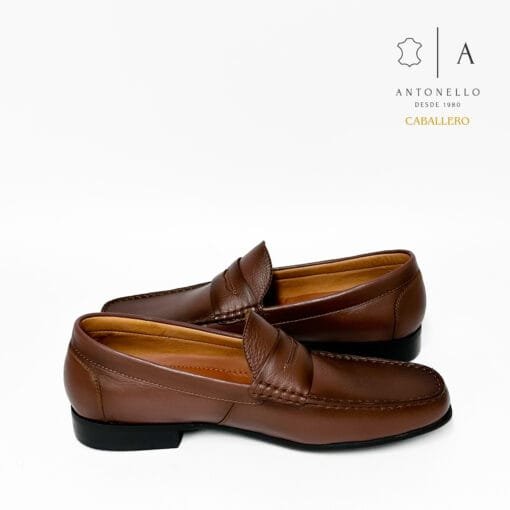Modelo 9802 – Elegancia clásica y confort duradero - Imagen 2